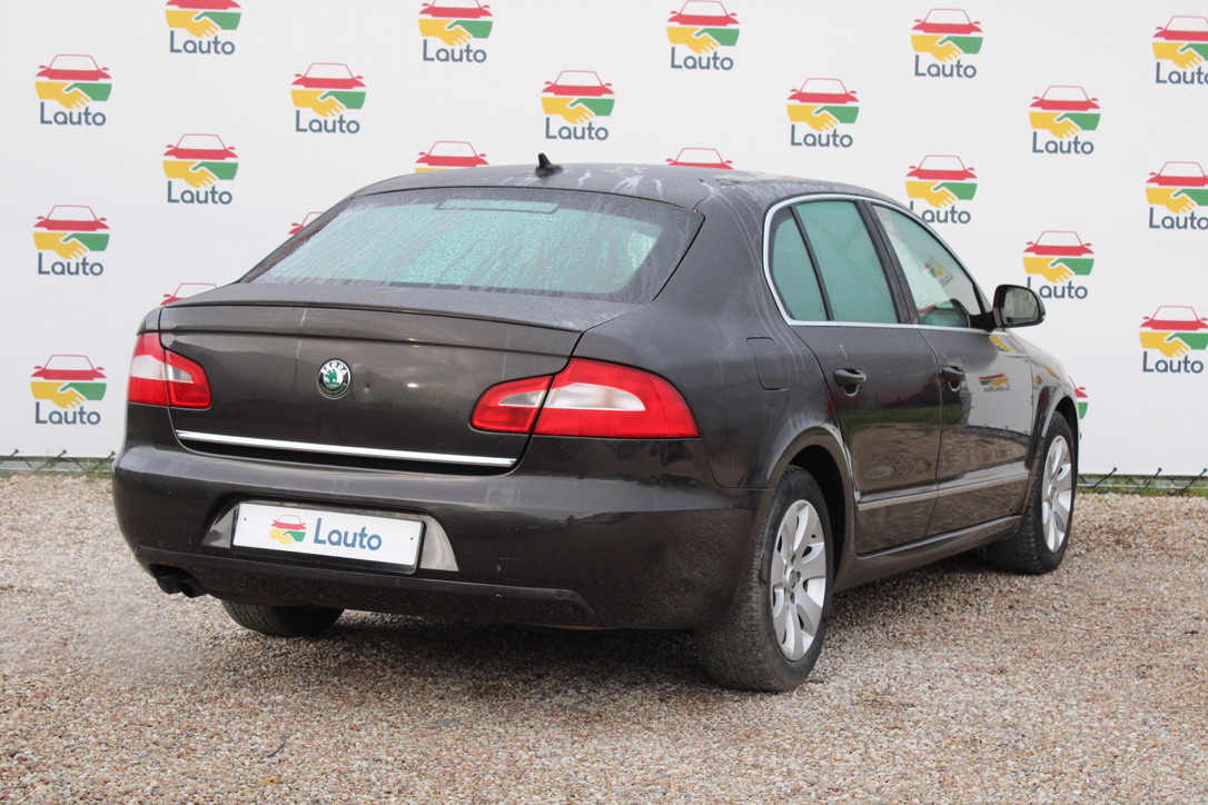 Skoda SuperB - https://lauto.lt/