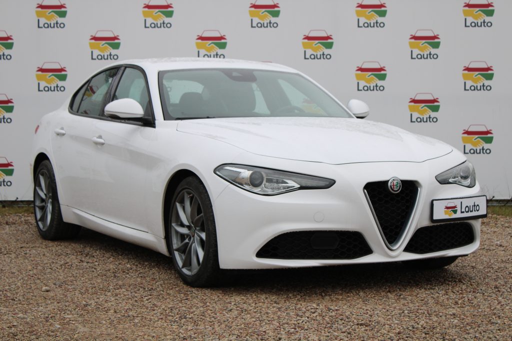 Alfa Romeo Giulia